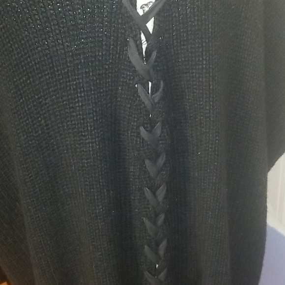 Cardigan - Picture 11 of 12